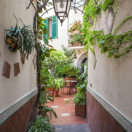 Villa Elisa Holiday Home ソレント エクステリア 写真